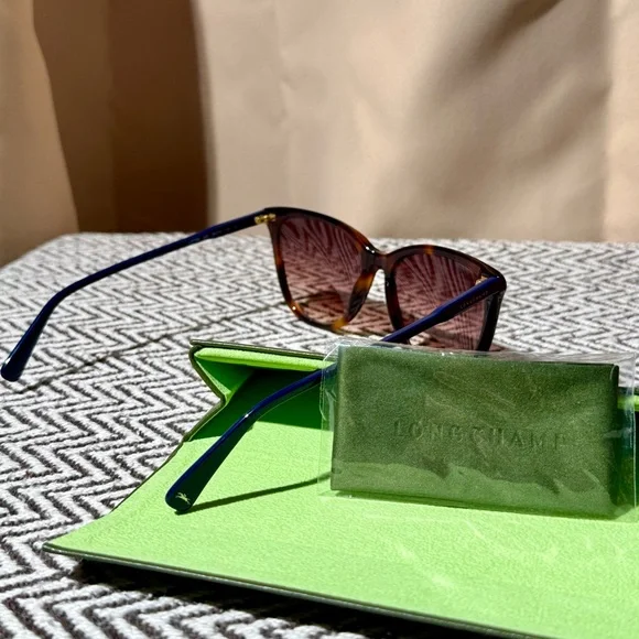 Longchamp Tortoise & Blue Cat-Eye Sunglasses - LO718S 230 - NWOT - Picture 7 of 11